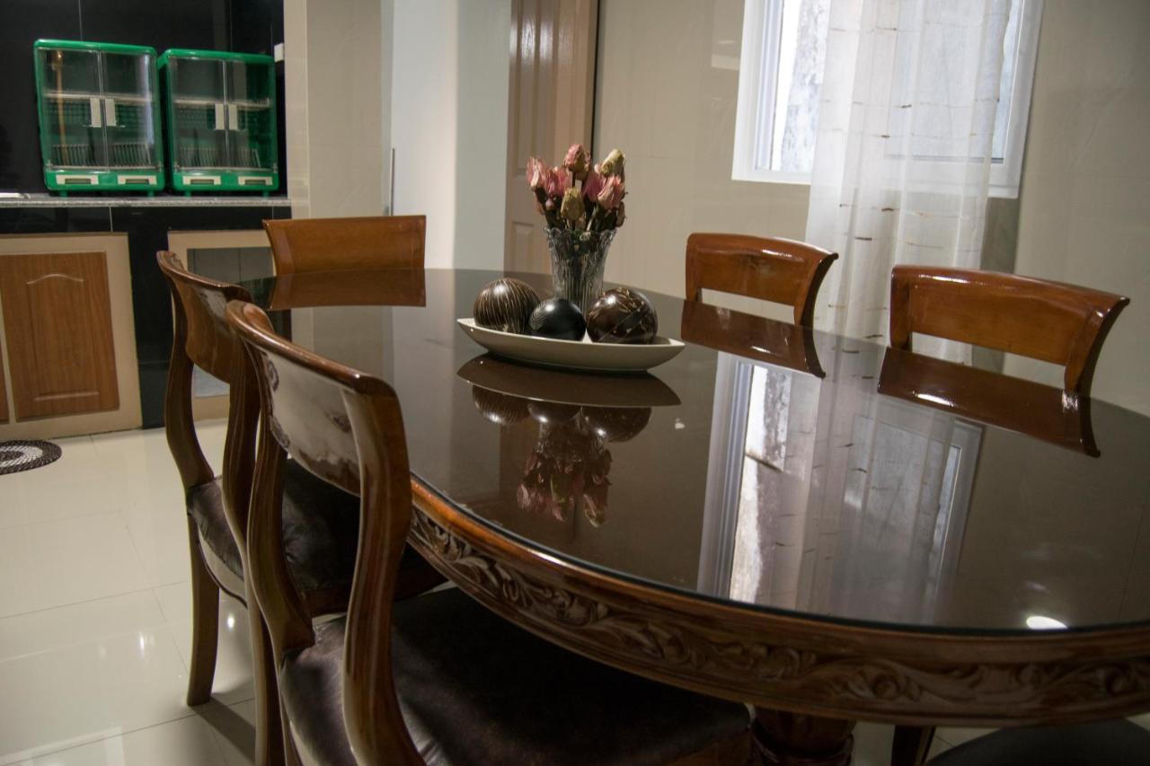 Parmview Inn เลกัซปี ภายนอก รูปภาพ